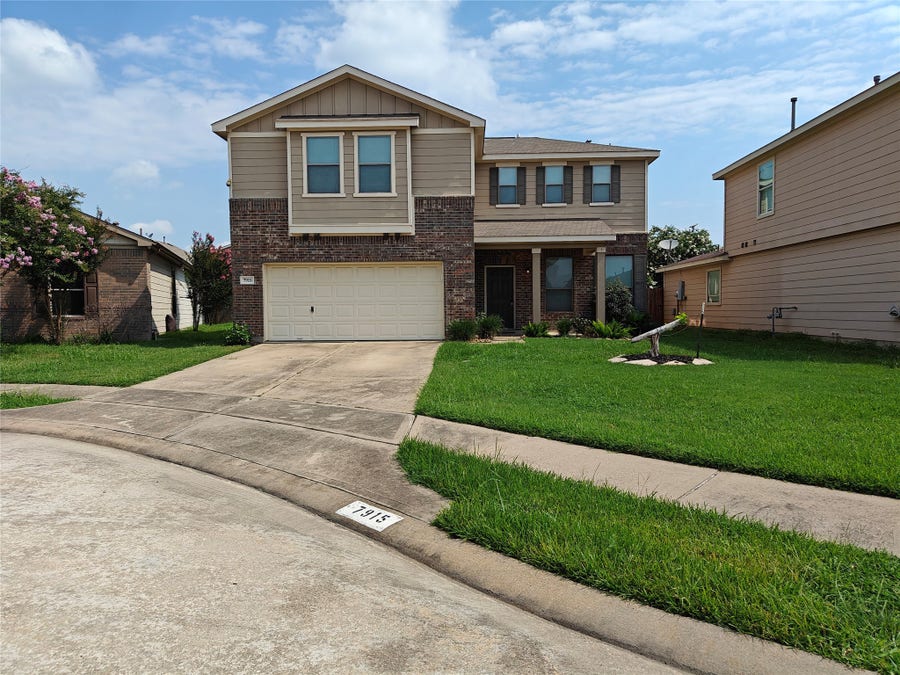 Property photo for 7915 Moss Springs Ct Court, Cypress, TX