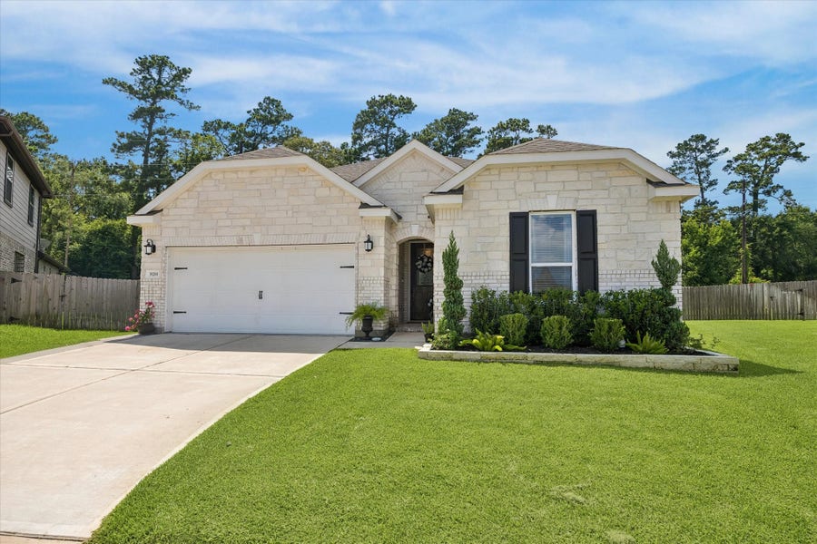 Property photo for 39200 Canyonville Court, Magnolia, TX
