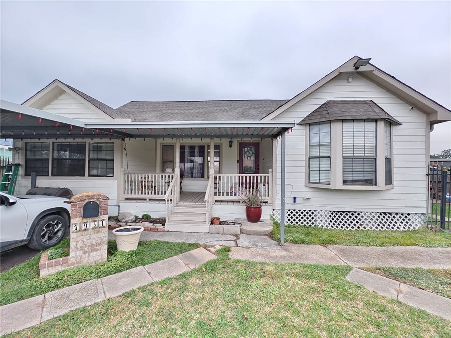 Property photo for 7931 Scanlock Street, Houston, TX