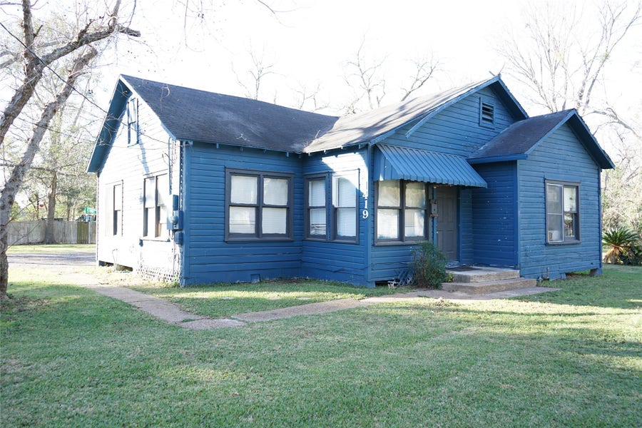 Property photo for 1419 Leaman Avenue, Rosenberg, TX