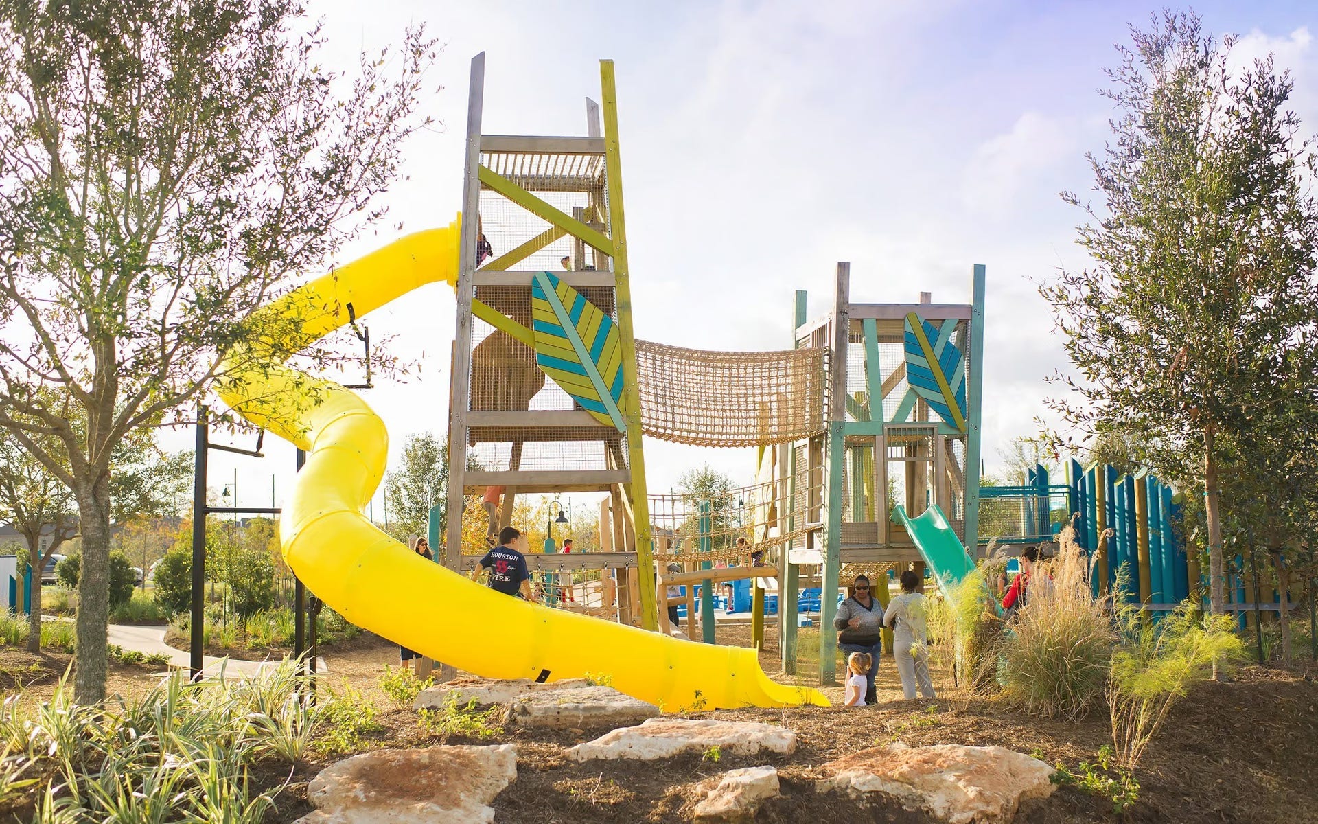 10718 Hidden Rock Drive, Missouri City, TX 77459 Siennas extensive recreation options include imaginative playgrounds and outdoor spaces designed for play, adventure and time together.
