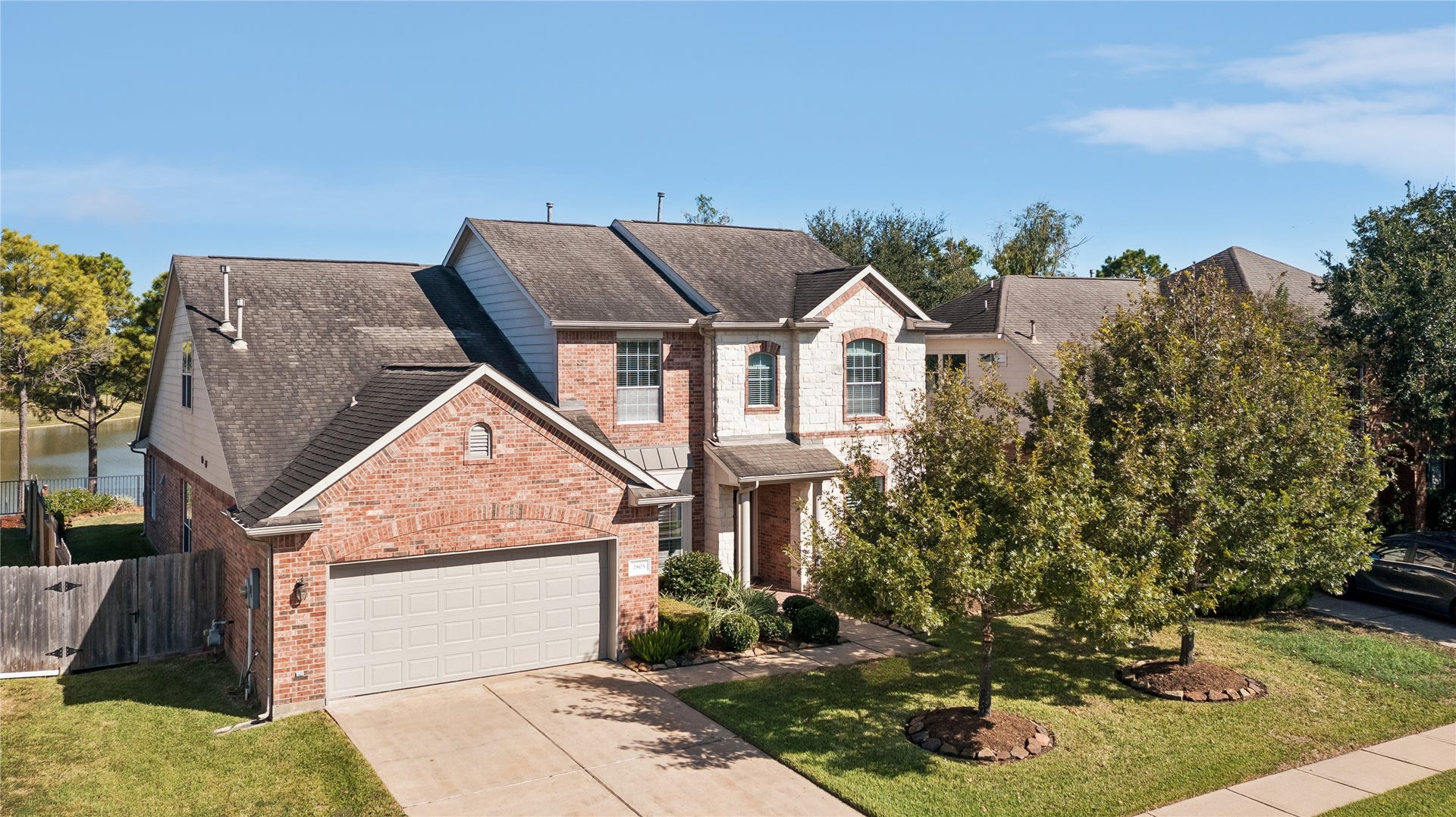 2805 Catalina Shores Drive, Pearland, TX 77584 2805 Catalina Shores Drive, Pearland, TX 77584