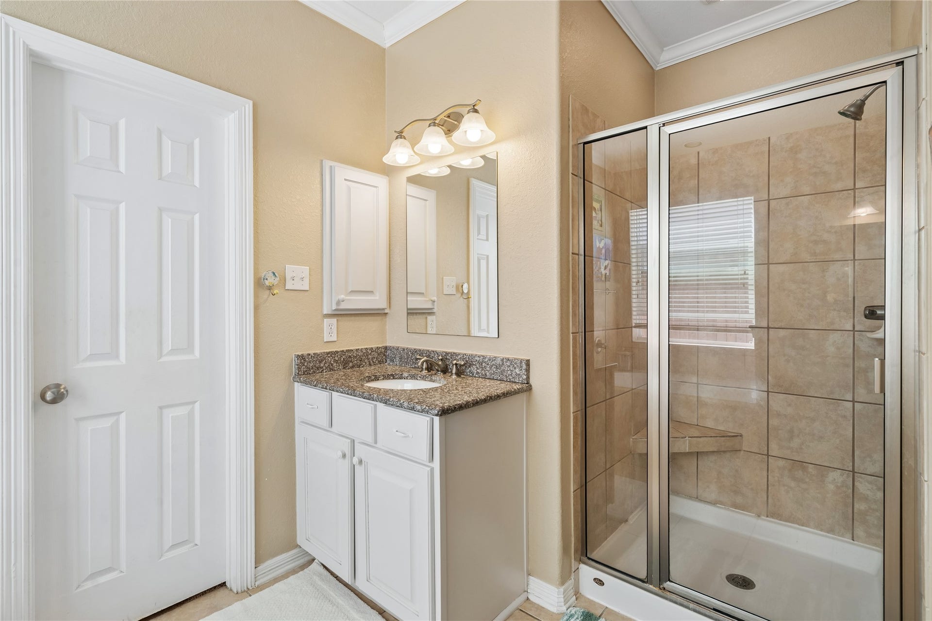 2805 Catalina Shores Drive, Pearland, TX 77584 2805 Catalina Shores Drive, Pearland, TX 77584