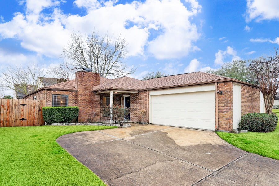 Property photo for 14223 Woodnook Drive, Houston, TX