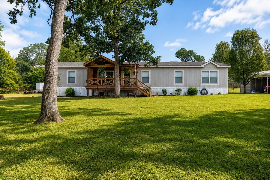 Property photo for 11746 E Small Oak Lane, Willis, TX