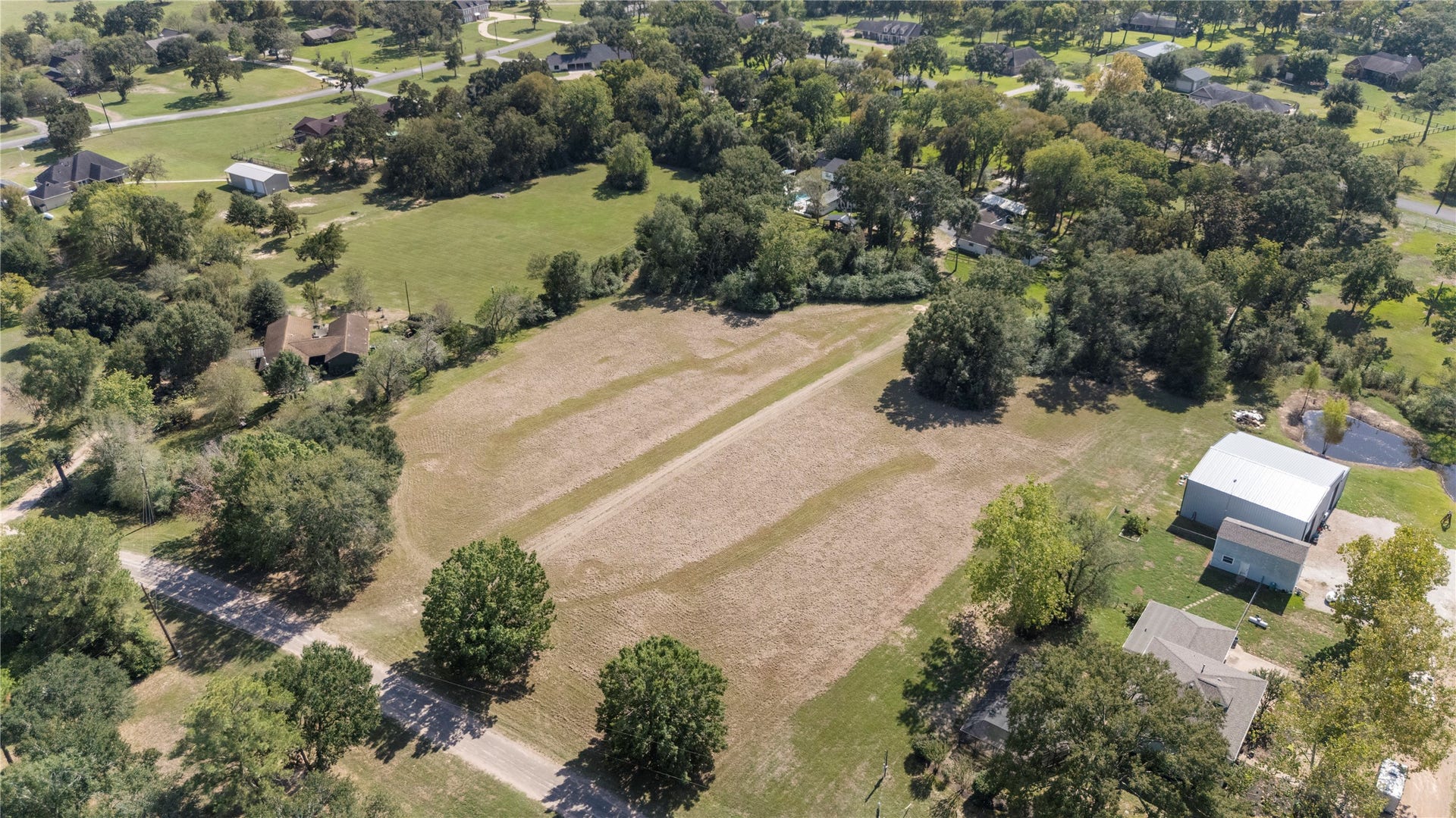 2217 Creek Road, Brookshire, TX 77423 2217 Creek Road, Brookshire, TX 77423