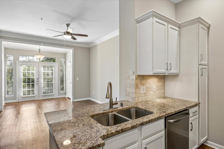 Property photo for 5353 Memorial Drive, #2070, Houston, TX