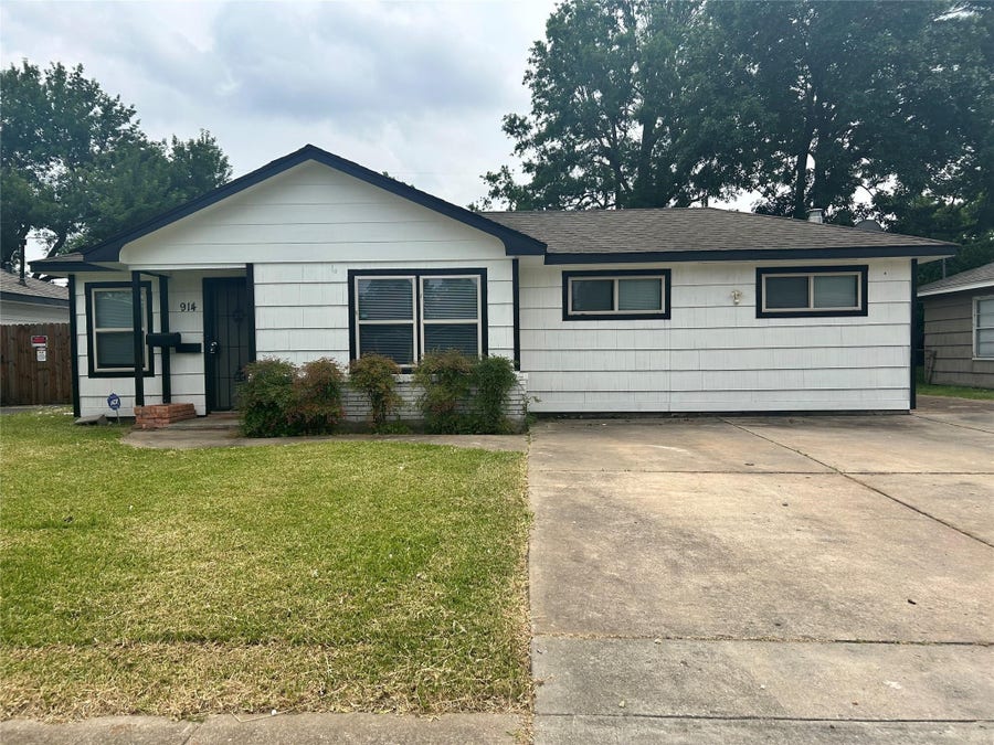 Property photo for 914 Elton Street, Houston, TX