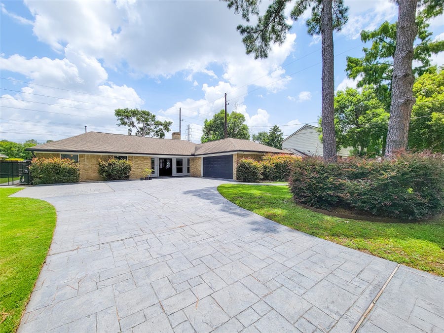 Property photo for 12326 Gaylawood Drive, Houston, TX