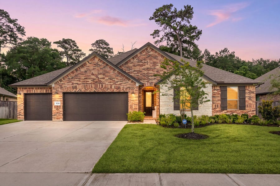 Property photo for 31214 Raleigh Creek Drive, Tomball, TX