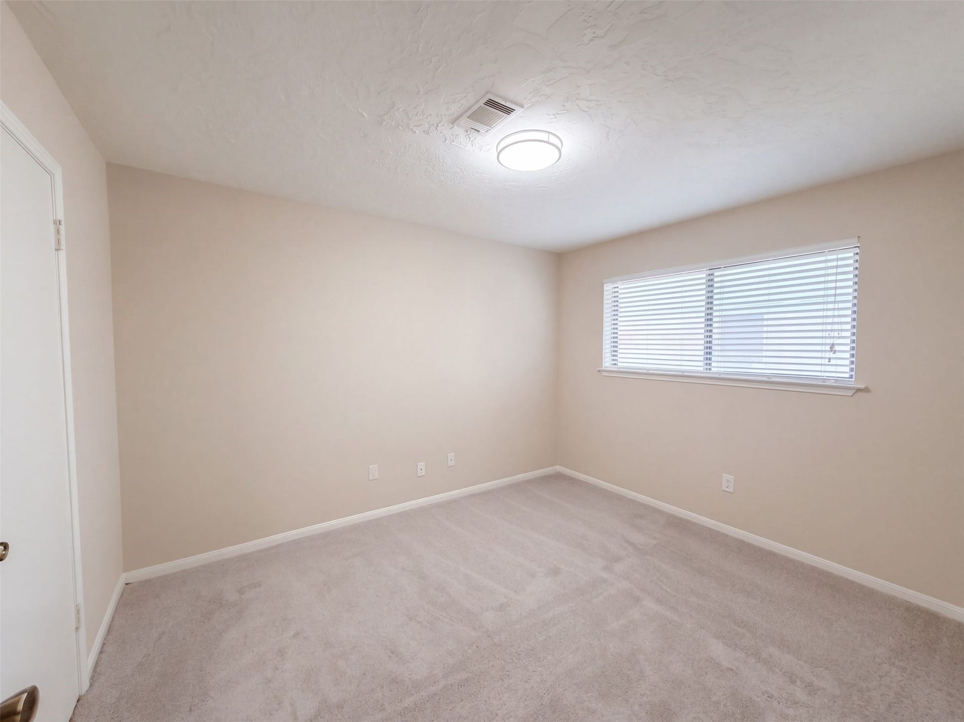 11819 Amblewood Drive, Meadows Place, TX 77477 11819 Amblewood Drive, Meadows Place, TX 77477