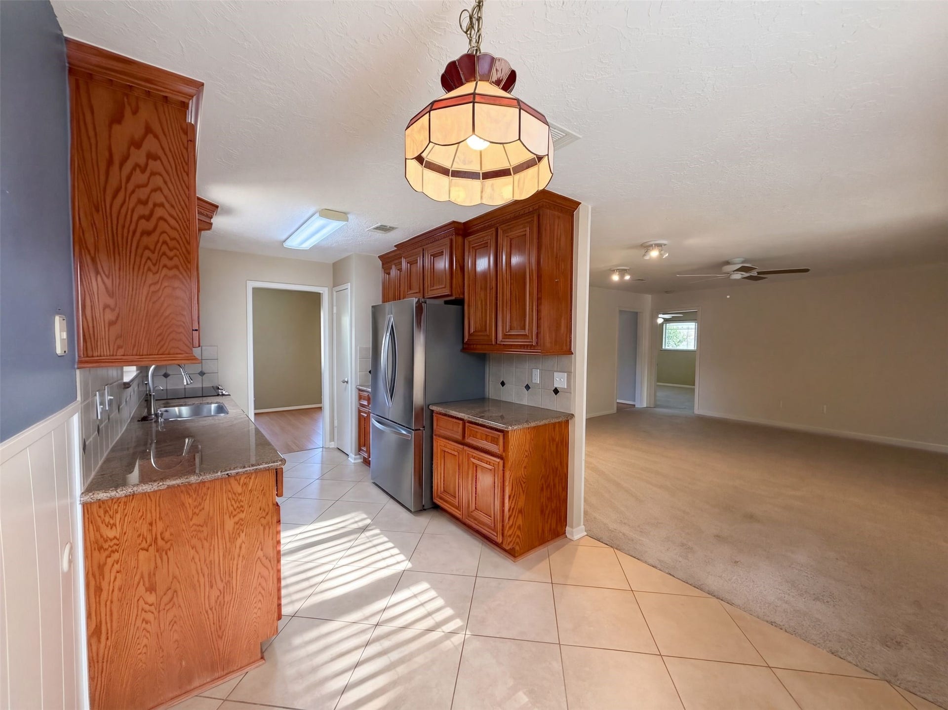 11819 Amblewood Drive, Meadows Place, TX 77477 11819 Amblewood Drive, Meadows Place, TX 77477