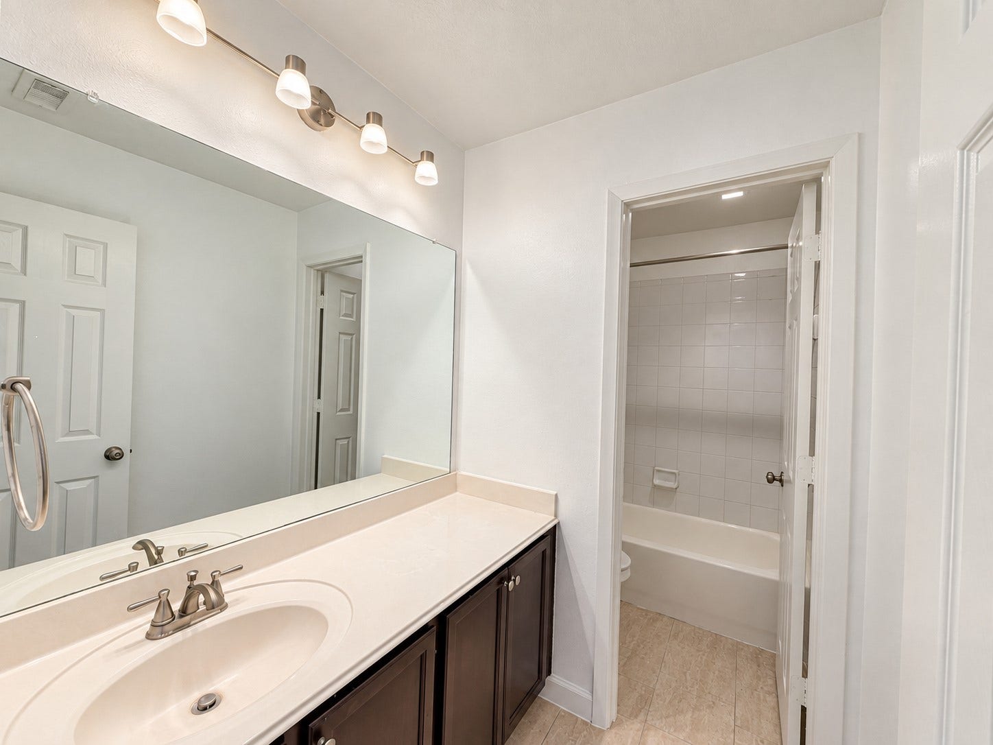 Secondary Bath