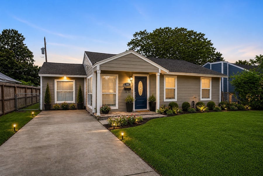 Property photo for 1007 Longley St, South Houston, TX