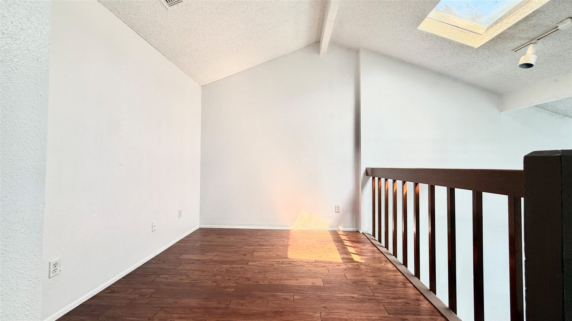 11889 Bobwhite Drive, #834, Houston, TX 77035 11889 Bobwhite Drive, #834, Houston, TX 77035
