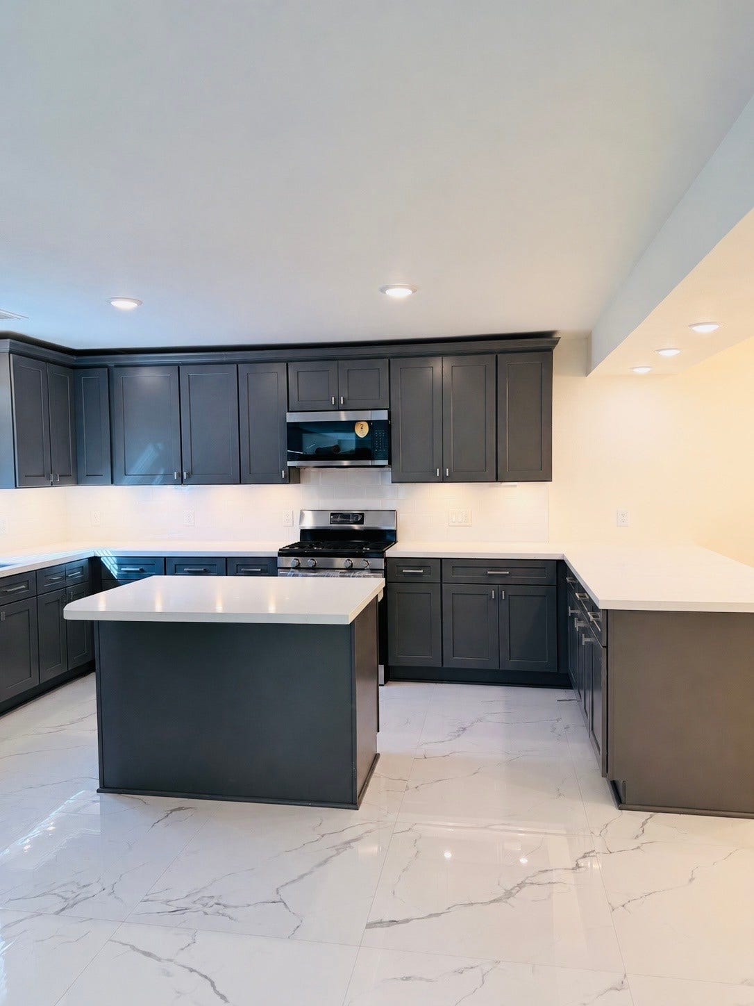 1907 Appleton Drive, Missouri City, TX 77489 1907 Appleton Drive, Missouri City, TX 77489