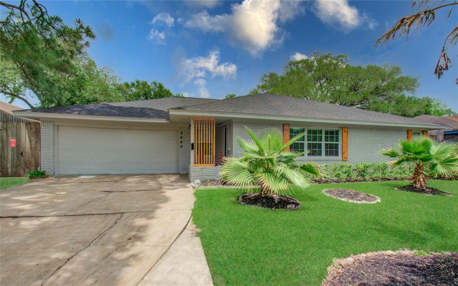 Property photo for 4522 Willowbend Boulevard, Houston, TX