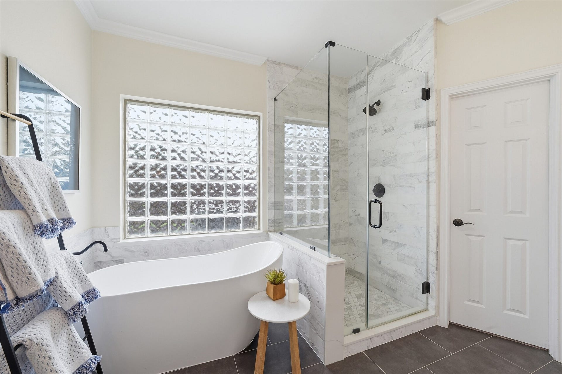 2815 Golden Larch Drive, Katy, TX 77494 2815 Golden Larch Drive, Katy, TX 77494