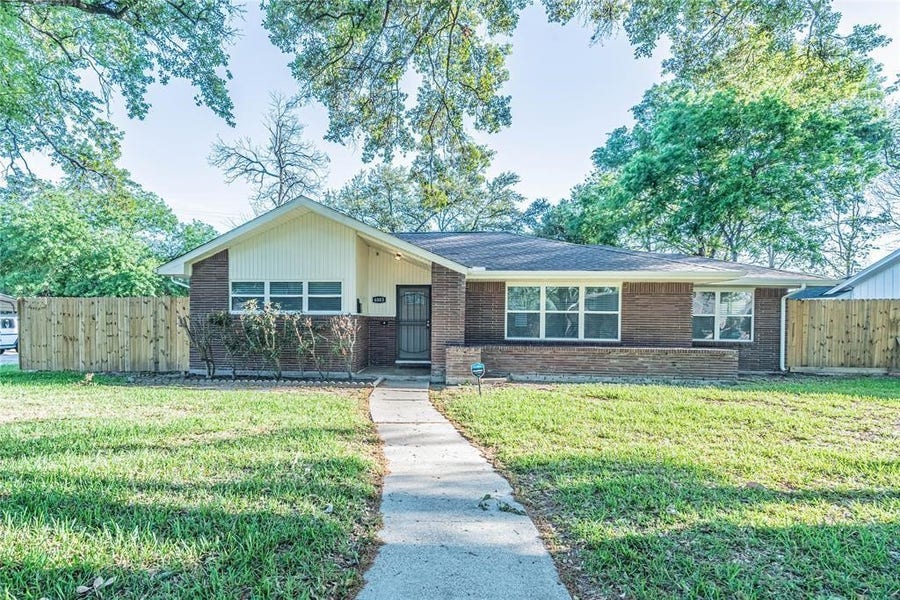 Property photo for 6003 De Moss Drive, Houston, TX