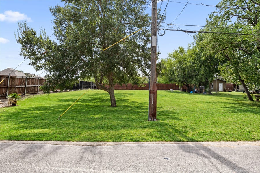 Property photo for 15105 Tomasa Street, Sugar Land, TX