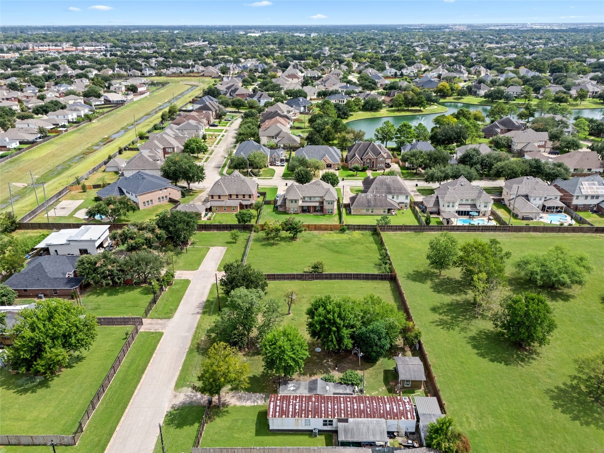 15105 Tomasa Street, Sugar Land, TX 77498