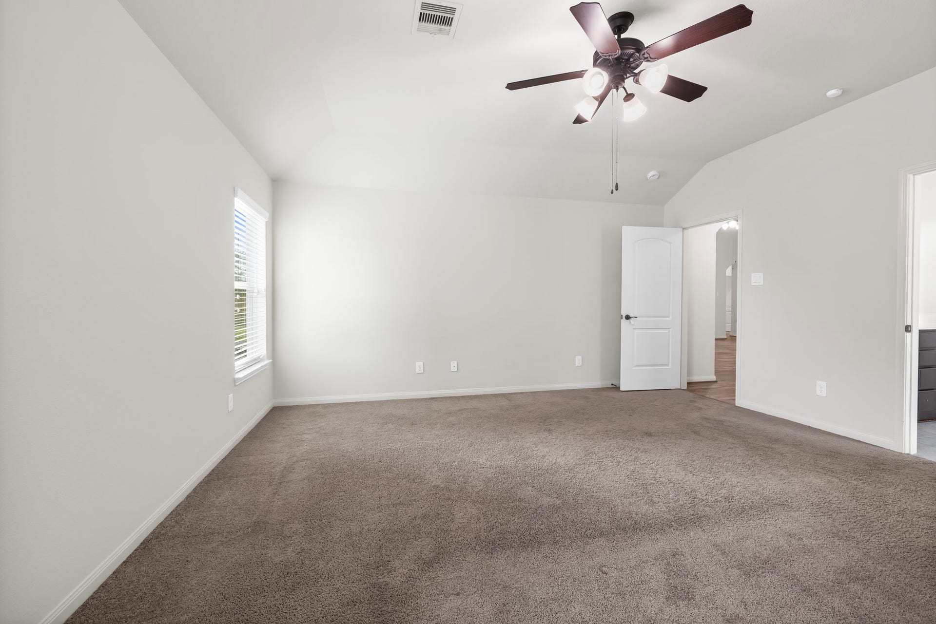 7623 Daisy Port Lane, Conroe, TX 77304 7623 Daisy Port Lane, Conroe, TX 77304