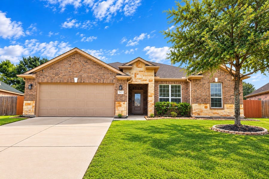 Property photo for 7623 Daisy Port Lane, Conroe, TX