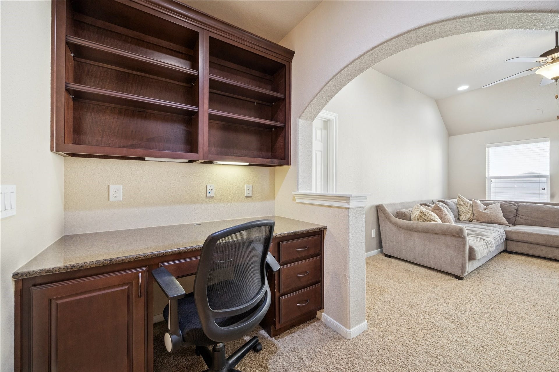 410 Mcallister Avenue, Sugar Land, TX 77479
