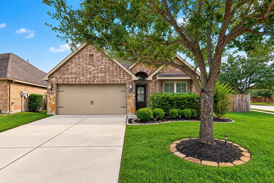 Property photo for 4131 Ponderosa Hills Lane, Katy, TX