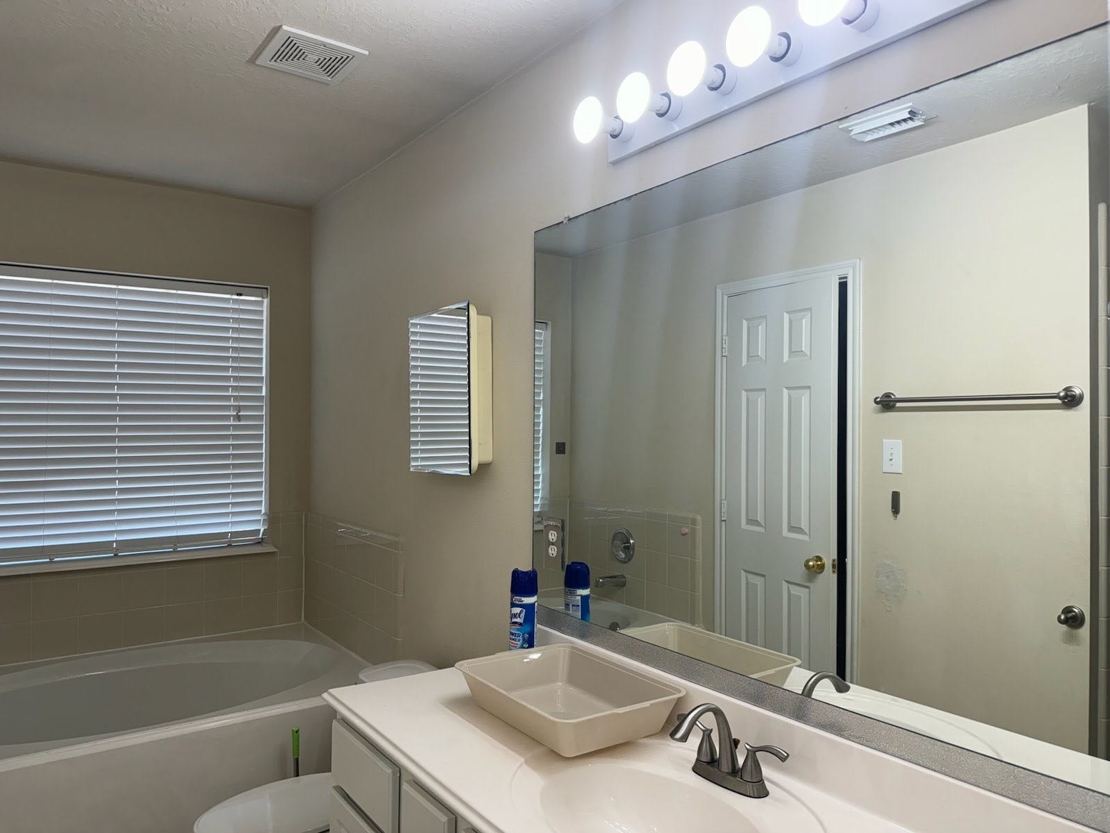 11007 Indus Street, Houston, TX 77089 11007 Indus Street, Houston, TX 77089
