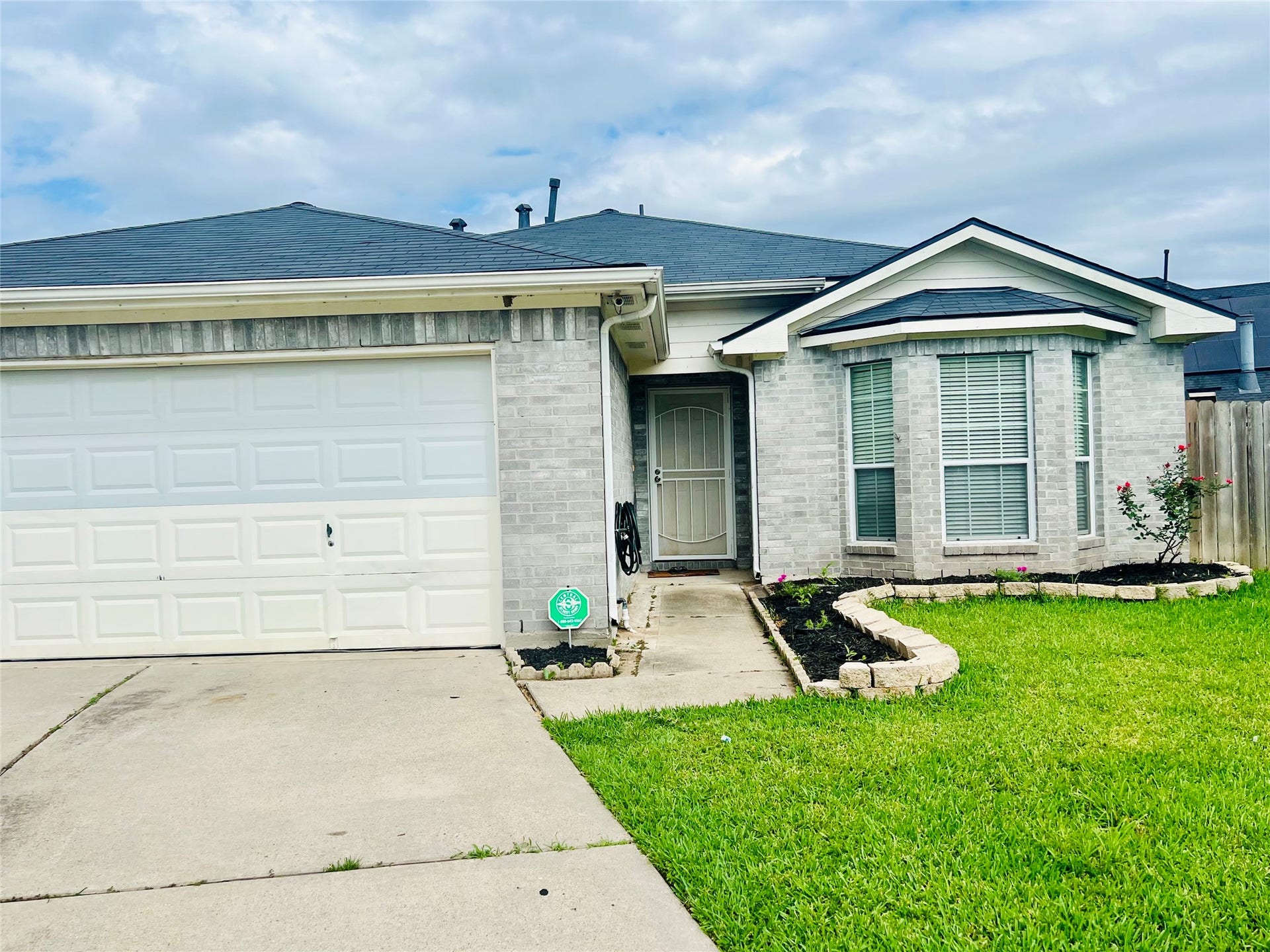 11007 Indus Street, Houston, TX 77089 11007 Indus Street, Houston, TX 77089