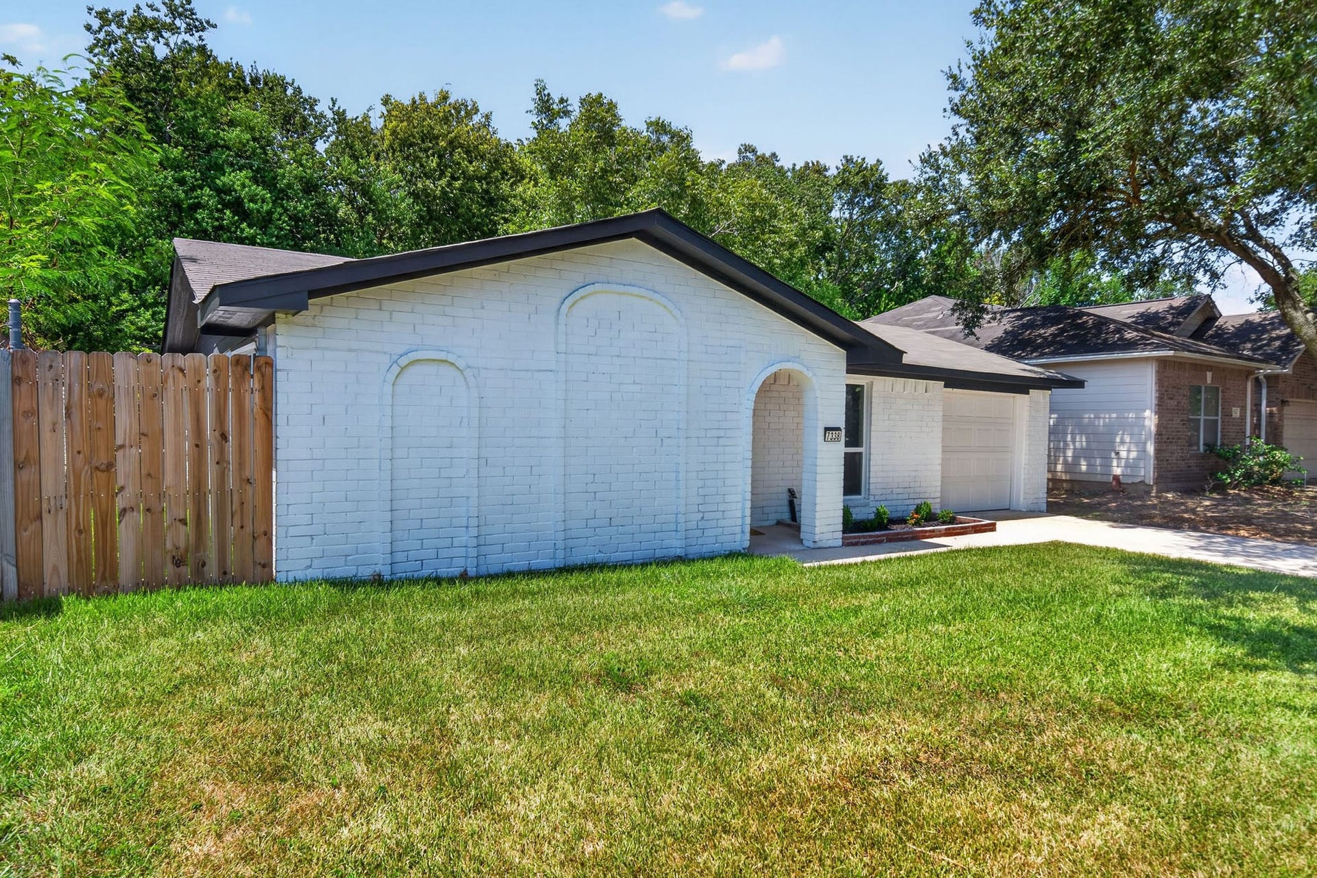 7338 Conley Street, Houston, TX 77021 7338 Conley Street, Houston, TX 77021