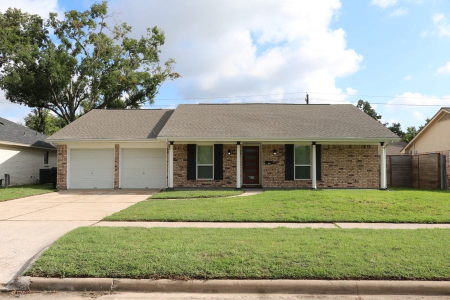Property photo for 2427 Droxford Drive, Houston, TX