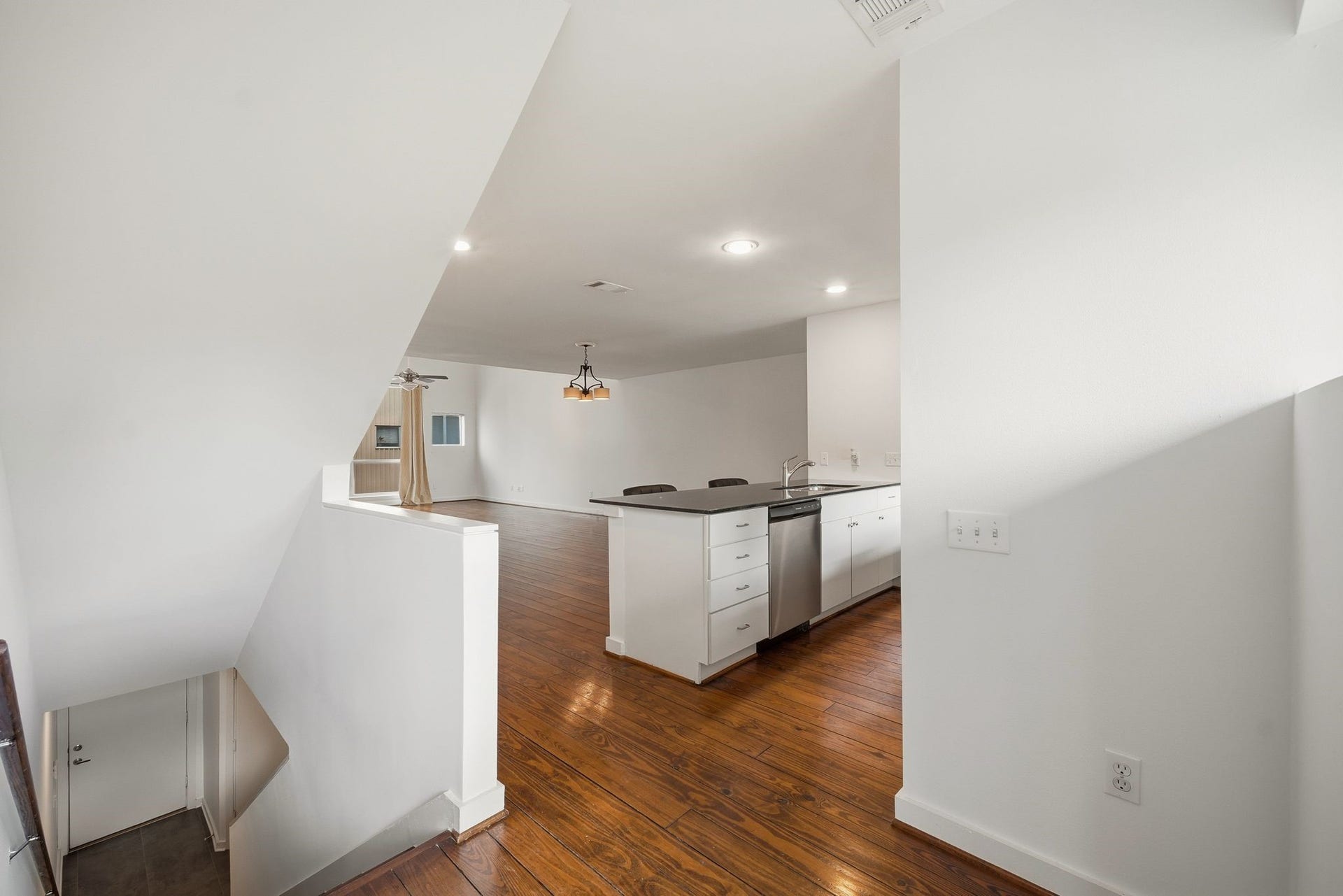 2605 Calumet Street, #22, Houston, TX 77004 2605 Calumet Street, #22, Houston, TX 77004