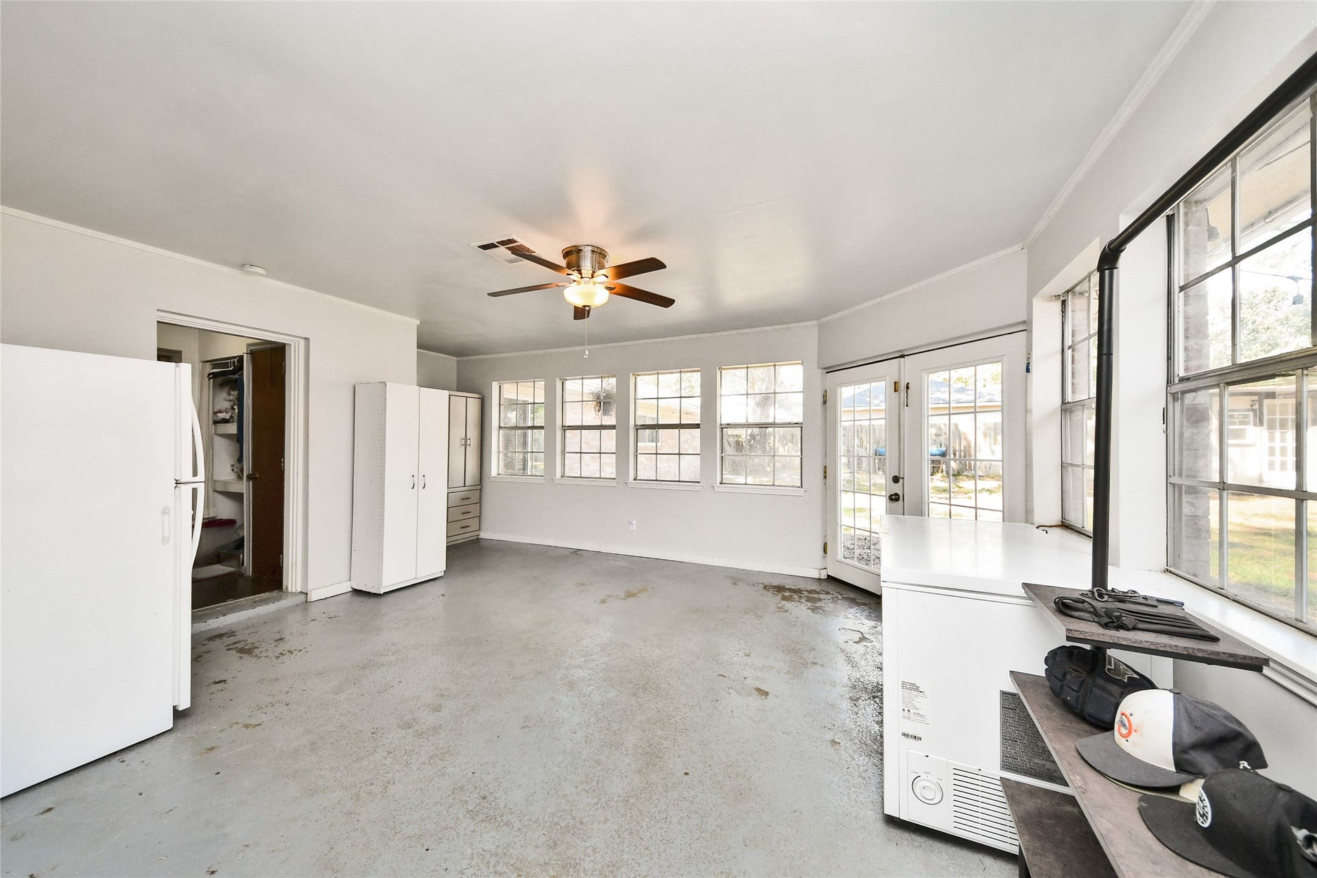 26602 Maplewood Drive, Spring, TX 77386 26602 Maplewood Drive, Spring, TX 77386