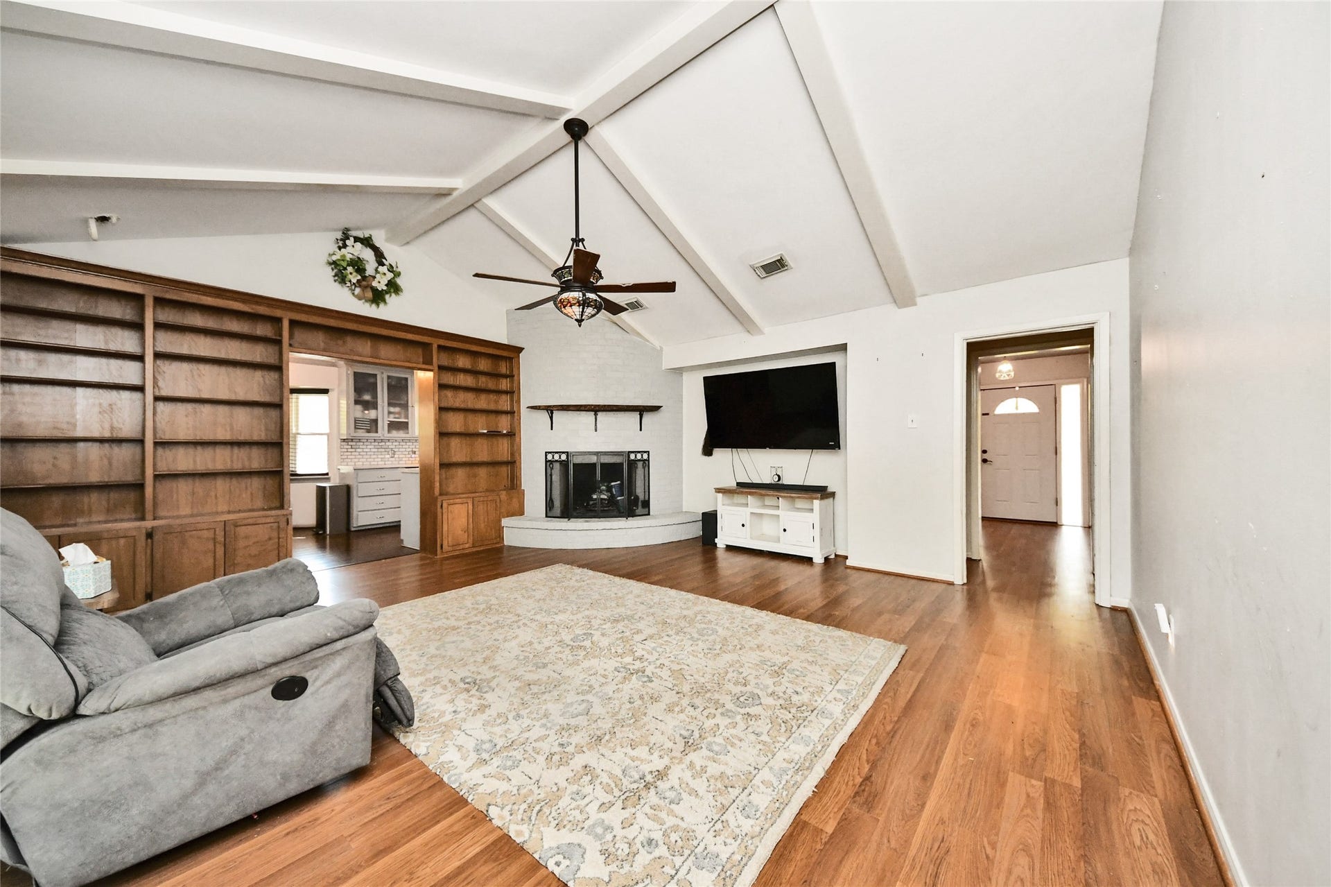 26602 Maplewood Drive, Spring, TX 77386 26602 Maplewood Drive, Spring, TX 77386