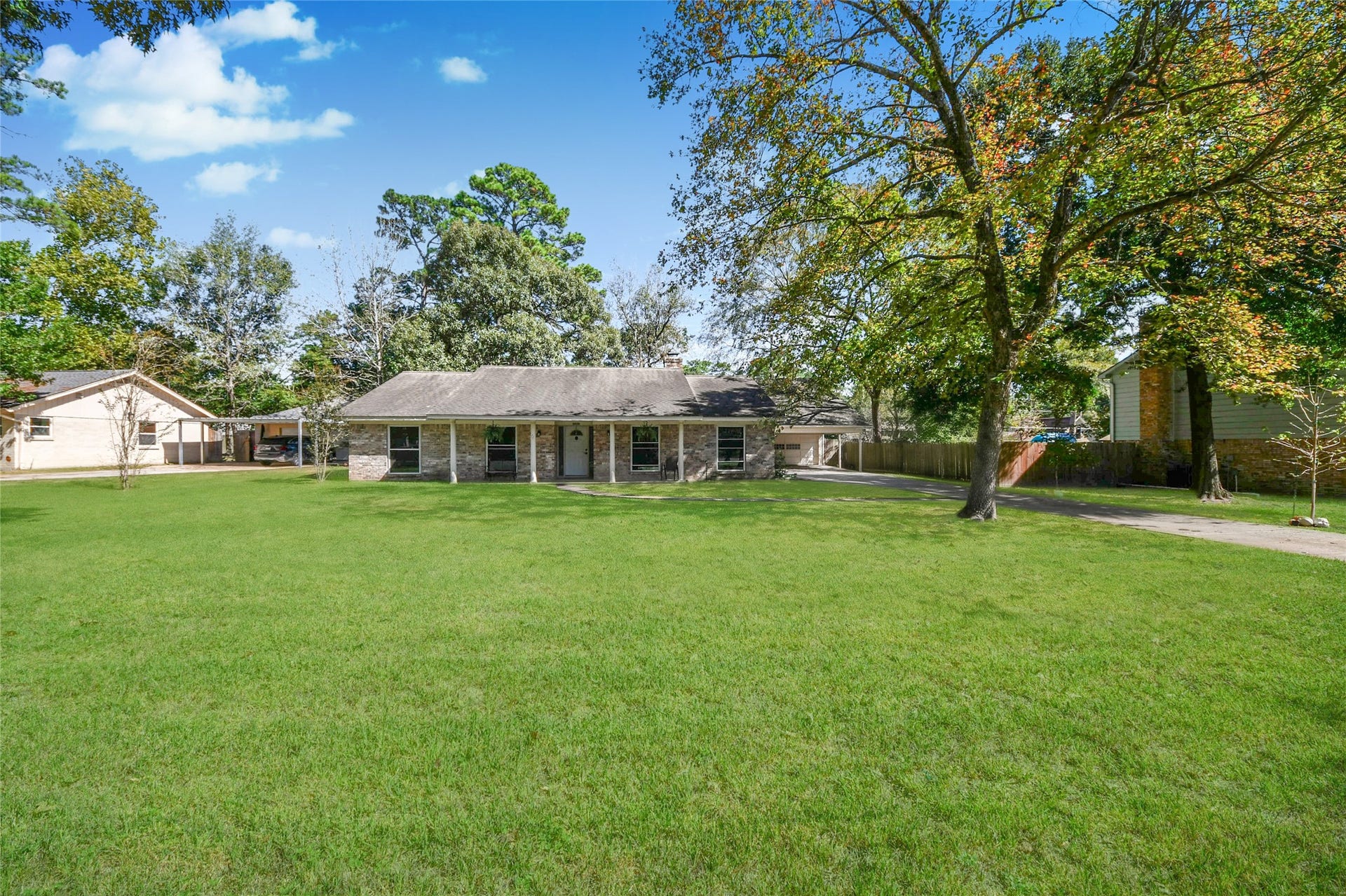 26602 Maplewood Drive, Spring, TX 77386 26602 Maplewood Drive, Spring, TX 77386