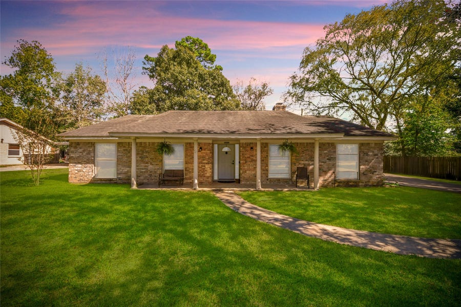 Property photo for 26602 Maplewood Drive, Spring, TX