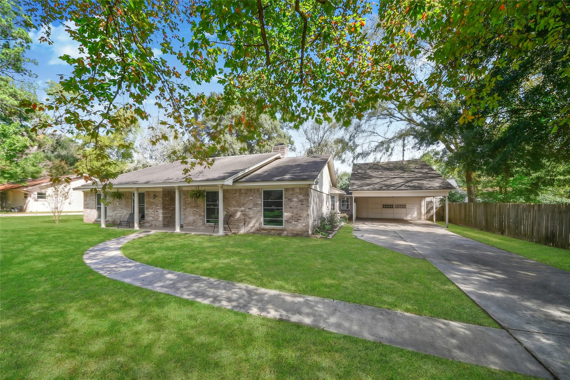 26602 Maplewood Drive, Spring, TX 77386 26602 Maplewood Drive, Spring, TX 77386
