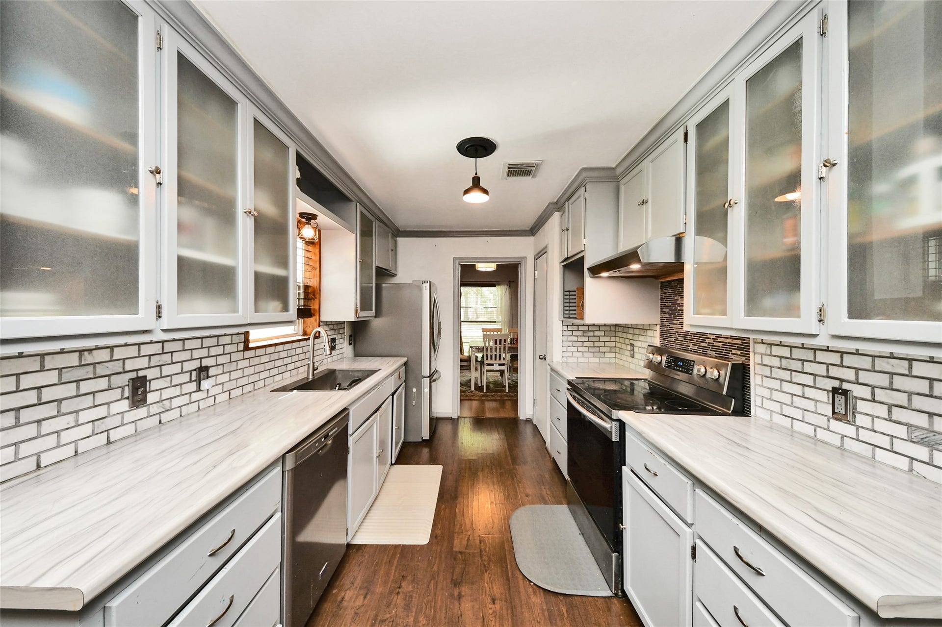 26602 Maplewood Drive, Spring, TX 77386 26602 Maplewood Drive, Spring, TX 77386