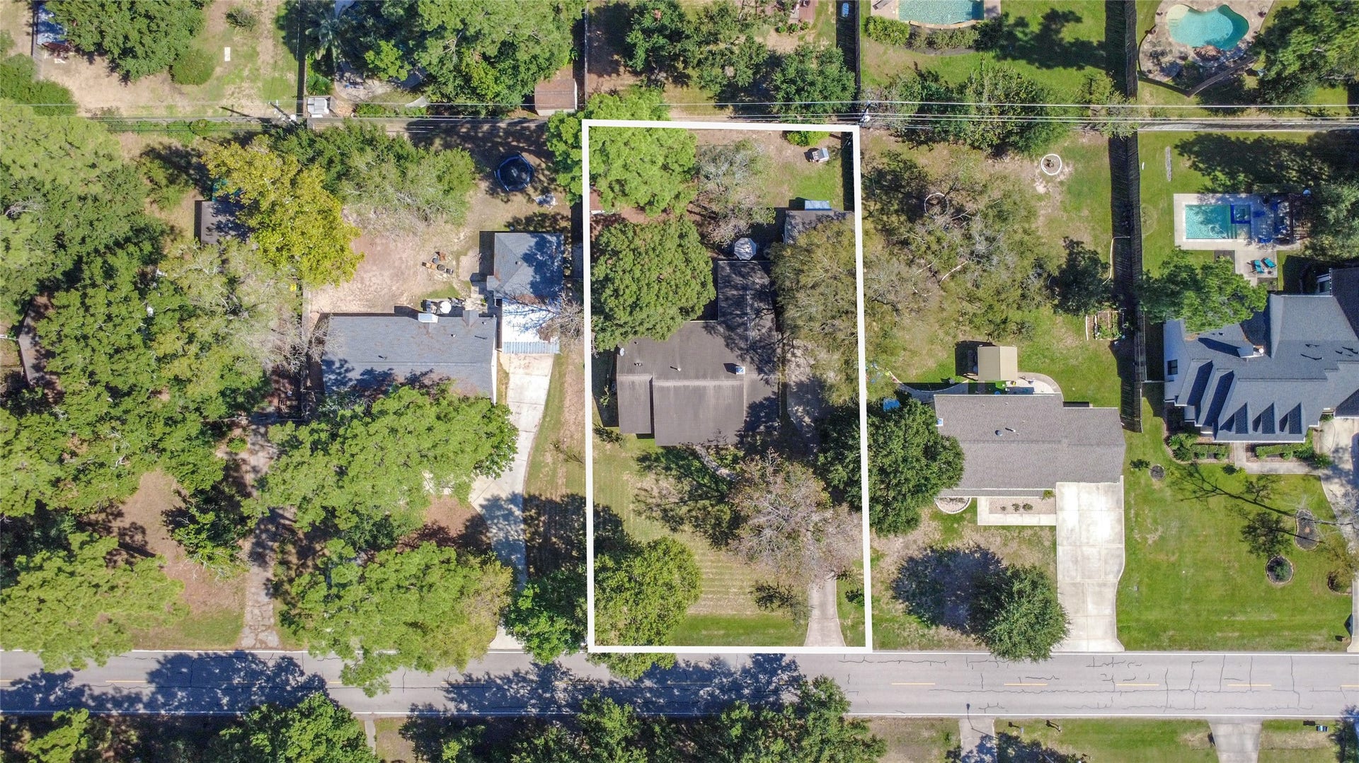 26602 Maplewood Drive, Spring, TX 77386 26602 Maplewood Drive, Spring, TX 77386