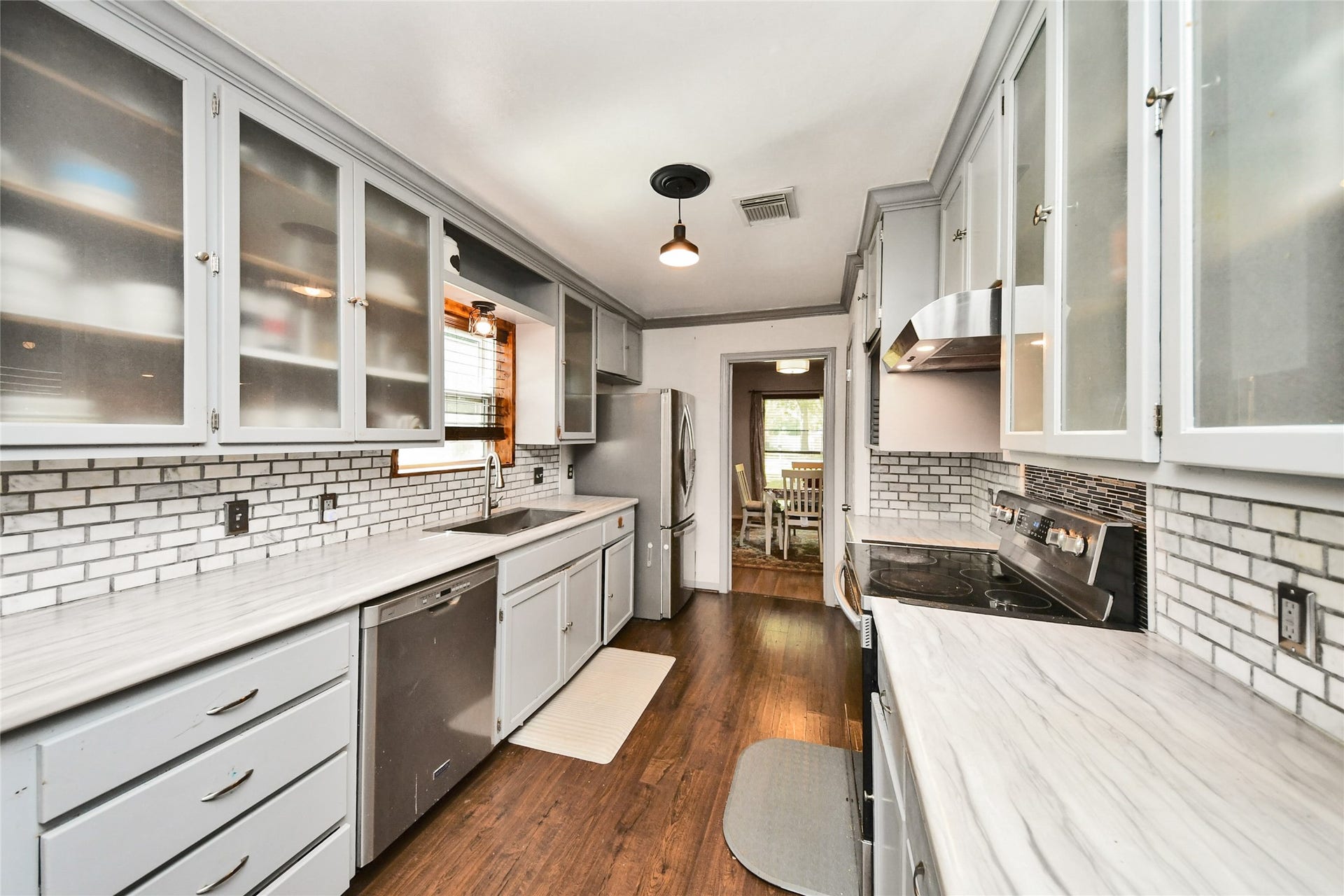 26602 Maplewood Drive, Spring, TX 77386 26602 Maplewood Drive, Spring, TX 77386