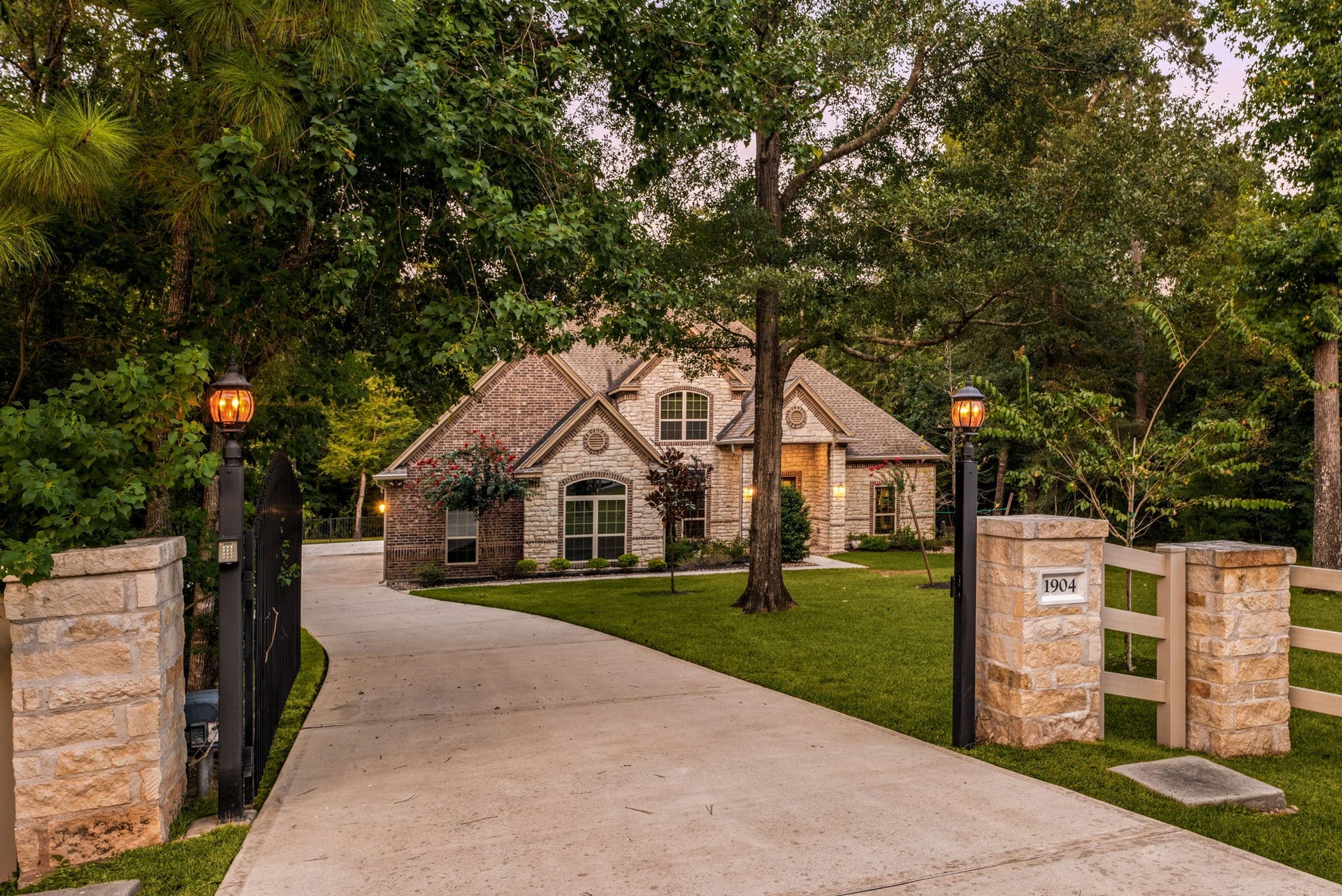 Serene luxury awaits in Conroe's highly sought-after Dominion Ridge neighborhood! This magnificent home is tucked away on a sprawling, 2 acre tree-lined lot, offering unparalleled curb appeal and a peaceful retreat from the everyday hustle.