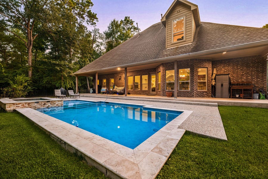 Property photo for 1904 Boulder Ridge Drive, Conroe, TX