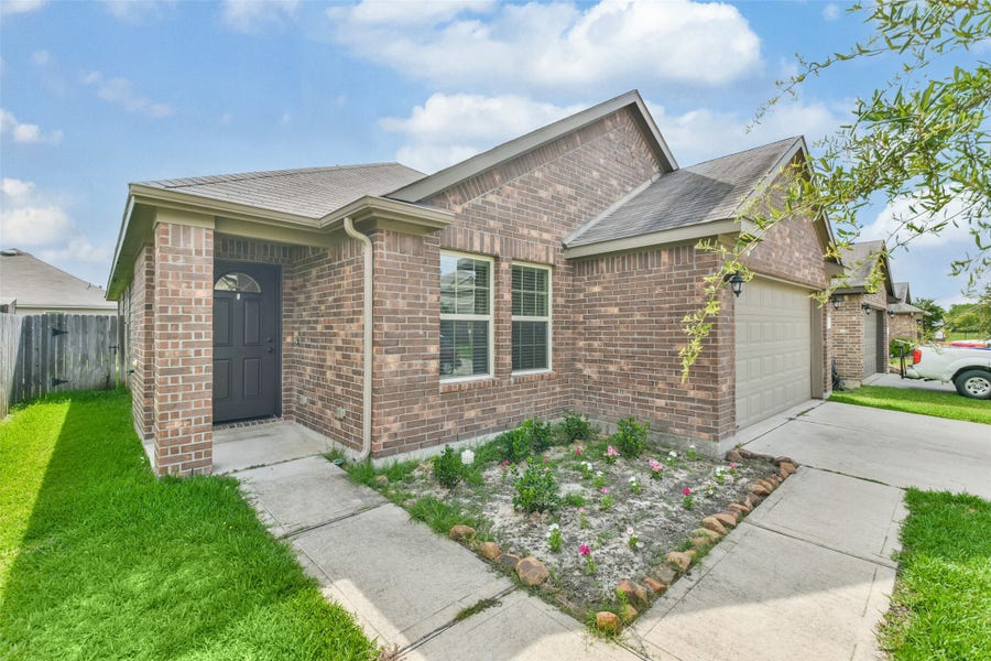 Property photo for 5518 Casa Mila Drive, Katy, TX