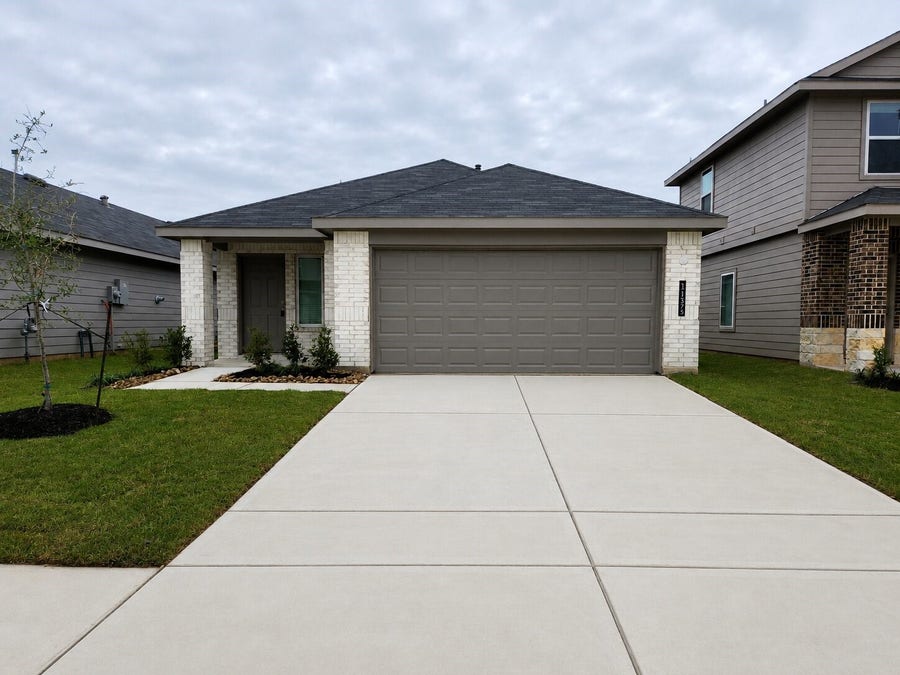 Property photo for 1135 Sultana Springs Court, Houston, TX