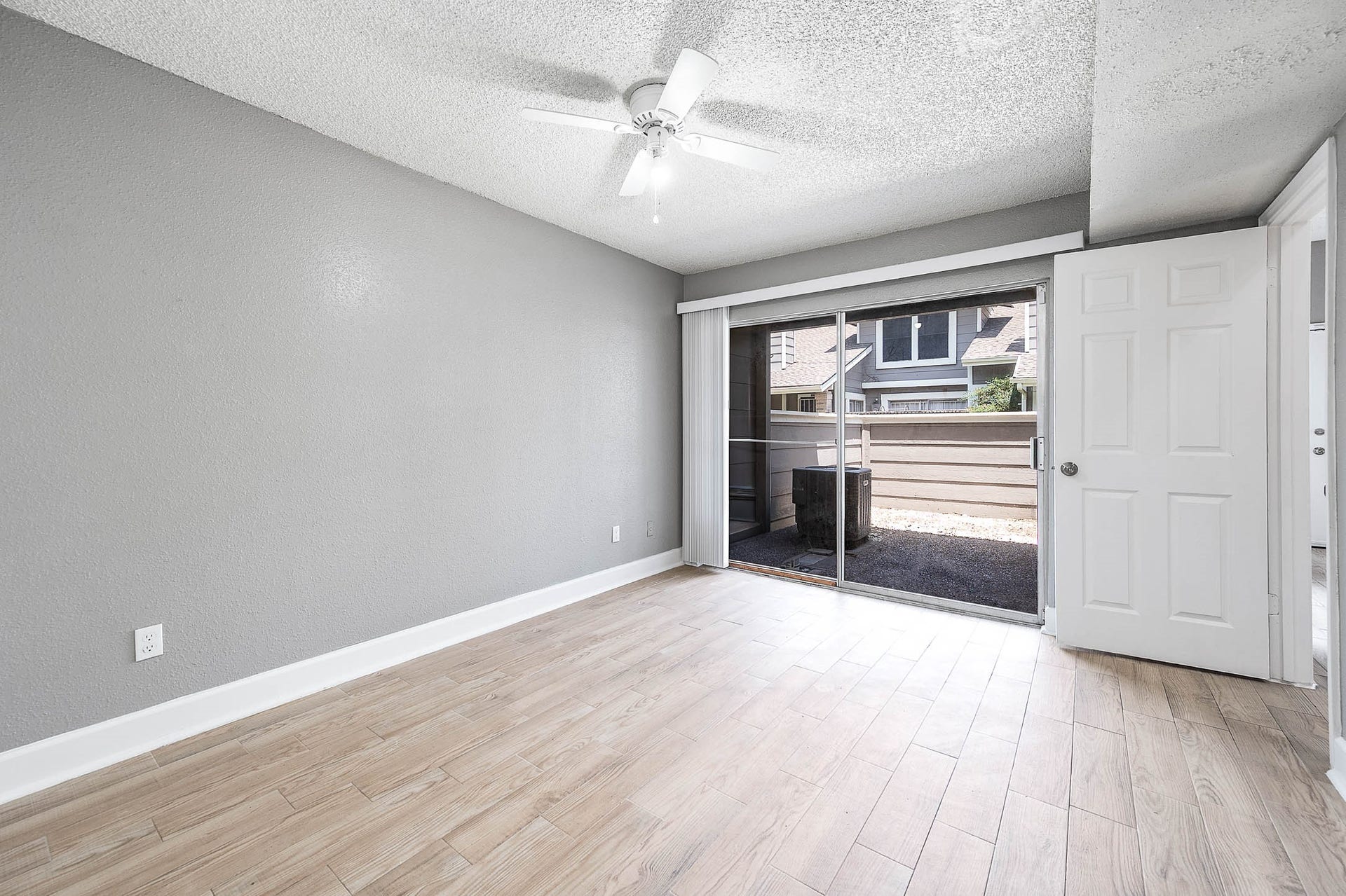 12213 Sandpiper Drive, #122, Houston, TX 77035 12213 Sandpiper Drive, #122, Houston, TX 77035