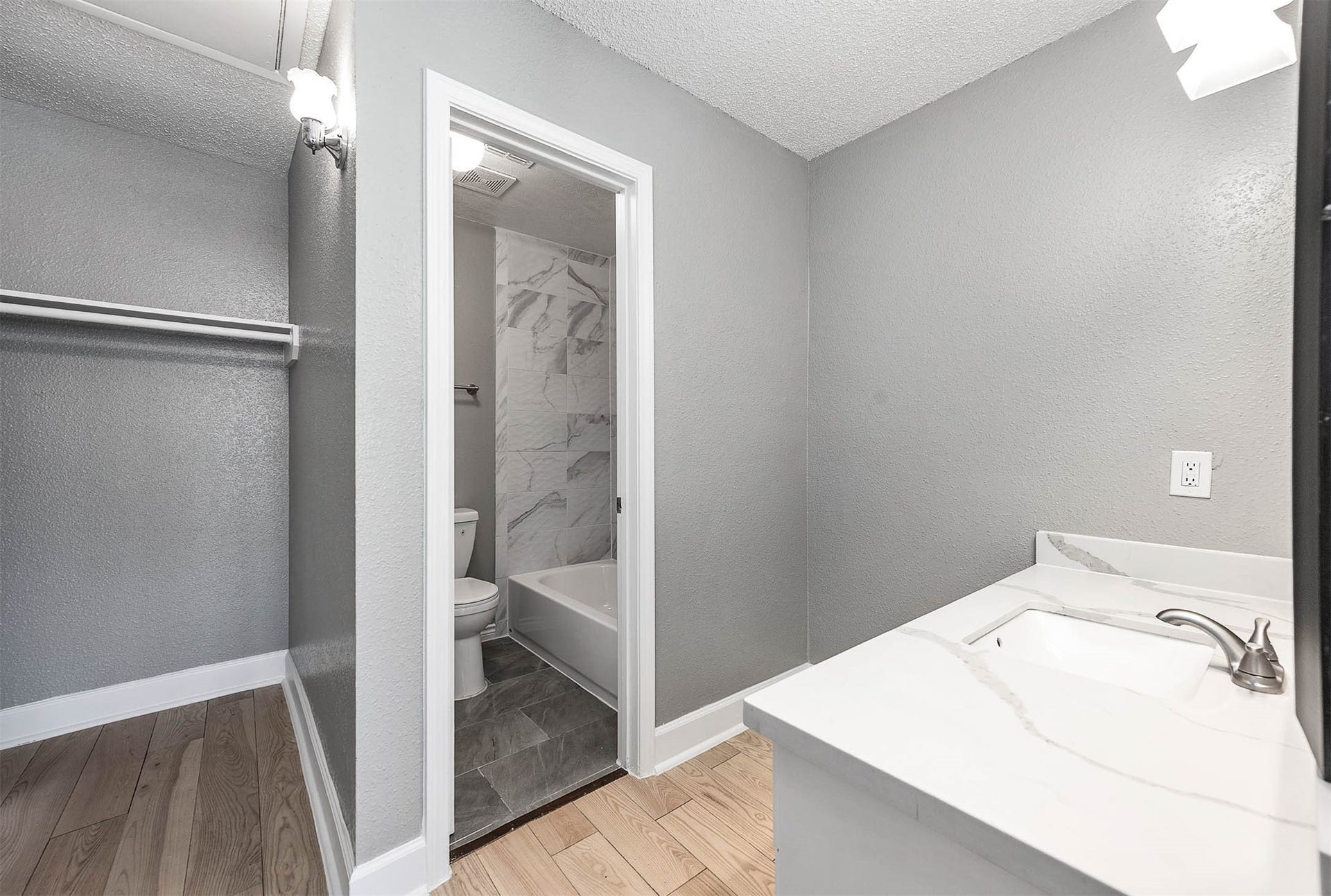 12213 Sandpiper Drive, #122, Houston, TX 77035 12213 Sandpiper Drive, #122, Houston, TX 77035