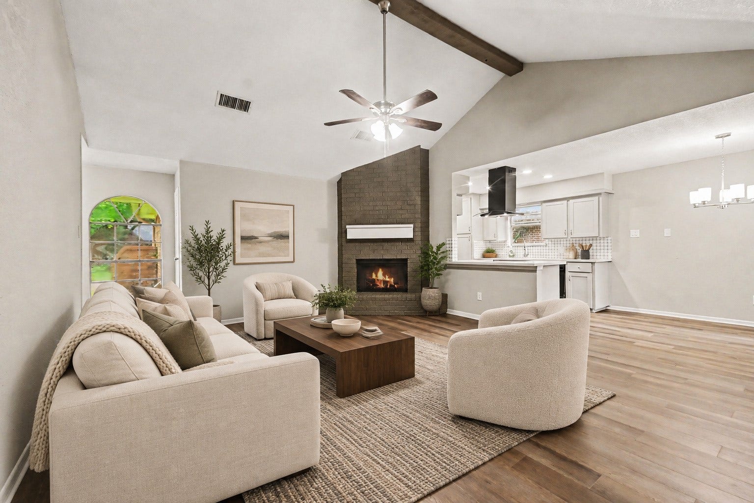 3810 Clover Drive, Alvin, TX 77511 3810 Clover Drive, Alvin, TX 77511