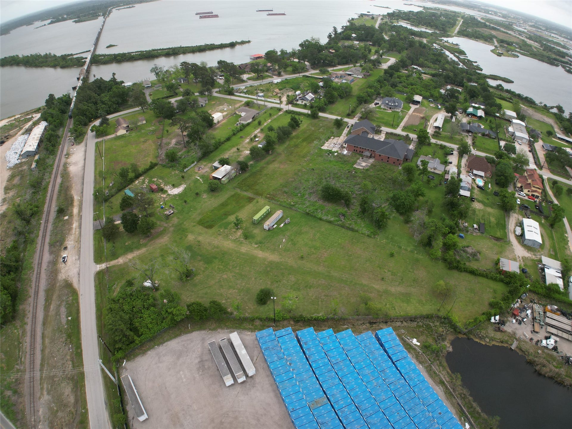 330 River Road, Channelview, TX 77530